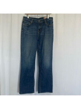 Gap Women’s Classic Stretch Straight Leg Jeans Size 8 Medium Wash EUC